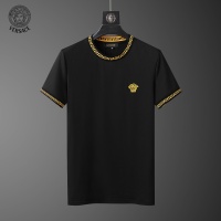 $60.00 USD Versace Tracksuits Short Sleeved For Men #1068571