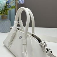 $108.00 USD Givenchy AAA Quality Messenger Bags For Women #1069686