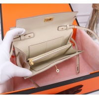 $182.00 USD Hermes AAA Quality Messenger Bags For Women #1069748
