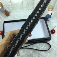 $45.00 USD Louis Vuitton AAA Man Wallets #1070373