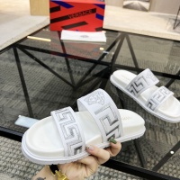 $56.00 USD Versace Sandal For Men #1070910