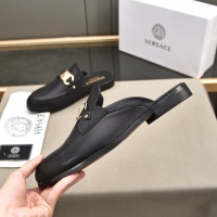 $60.00 USD Versace Slippers For Men #1070918