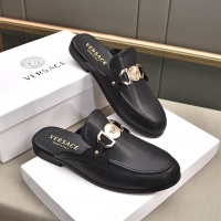 $60.00 USD Versace Slippers For Men #1070918