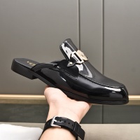 $60.00 USD Versace Slippers For Men #1070919