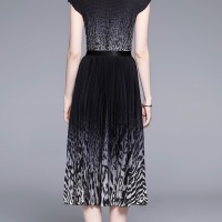 $68.00 USD Givenchy Dresses Short Sleeved For Women #1073033