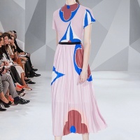 $68.00 USD Louis Vuitton LV Dresses Short Sleeved For Women #1073042