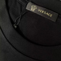 $42.00 USD Versace T-Shirts Short Sleeved For Unisex #1073133