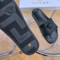 $60.00 USD Versace Slippers For Women #1074638