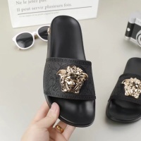 $60.00 USD Versace Slippers For Men #1074669