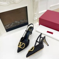 $100.00 USD Valentino Sandal For Women #1074832