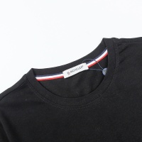 $32.00 USD Moncler T-Shirts Short Sleeved For Men #1075492