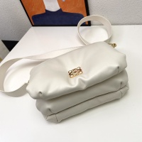 $105.00 USD LOEWE AAA Quality Messenger Bags For Women #1076262