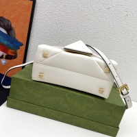 $102.00 USD Valentino AAA Quality Messenger Bags For Women #1076327