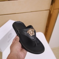 $42.00 USD Versace Slippers For Men #1076782