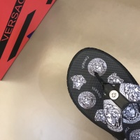$64.00 USD Versace Slippers For Men #1076795