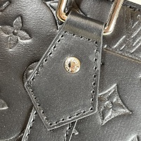 $80.00 USD Louis Vuitton AAA Man Handbags #1076925