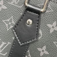 $80.00 USD Louis Vuitton AAA Man Handbags #1076926