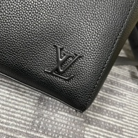 $85.00 USD Louis Vuitton LV AAA Man Backpacks #1076928