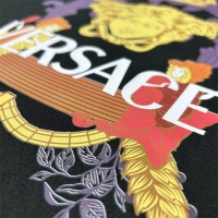 $42.00 USD Versace T-Shirts Short Sleeved For Unisex #1078328