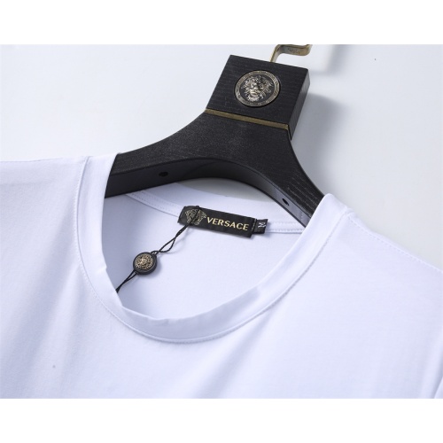Replica Versace T-Shirts Short Sleeved For Men #1080073 $25.00 USD for Wholesale