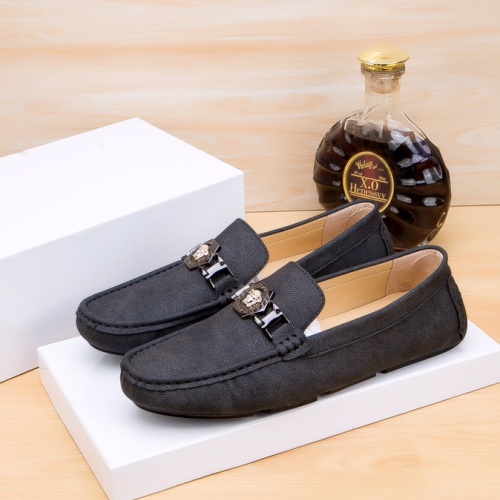 Versace Leather Shoes For Men #1080990