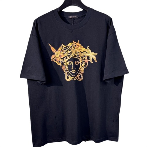 $42.00 USD Versace T-Shirts Short Sleeved For Unisex #1081391