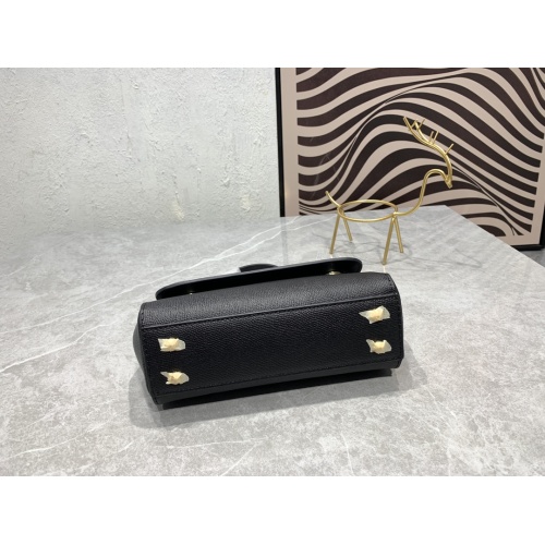 Replica Dolce & Gabbana AAA Quality Handbags For Women #1082274 $112.00 USD for Wholesale