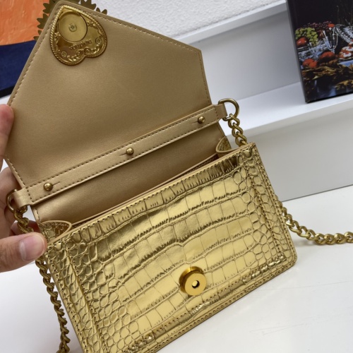 Replica Dolce & Gabbana D&G AAA Quality Messenger Bags For Women #1082286 $158.00 USD for Wholesale