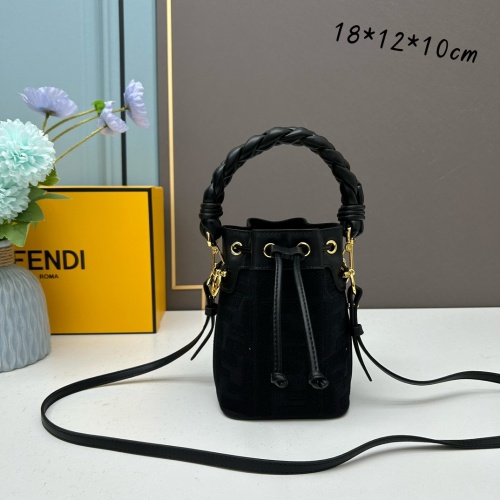 Fendi AAA Quality Messenger Bags For Women #1082716 $112.00 USD, Wholesale Replica Fendi AAA Messenger Bags