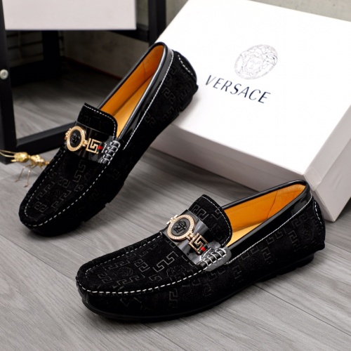Versace Leather Shoes For Men #1082843