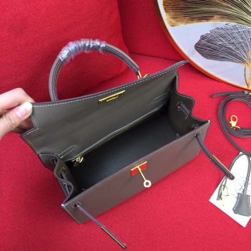 Replica Hermes AAA Quality Messenger Bags For Women #1082931 $92.00 USD for Wholesale