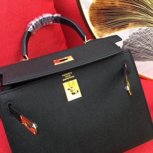 Replica Hermes AAA Quality Messenger Bags For Women #1082933 $92.00 USD for Wholesale