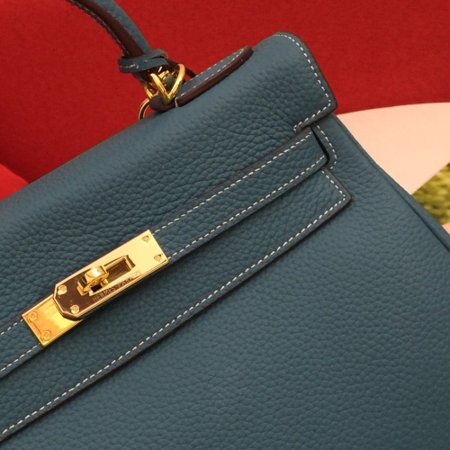 Replica Hermes AAA Quality Messenger Bags For Women #1082944 $88.00 USD for Wholesale