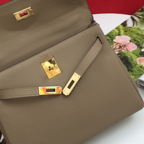Replica Hermes AAA Quality Messenger Bags For Women #1082960 $96.00 USD for Wholesale