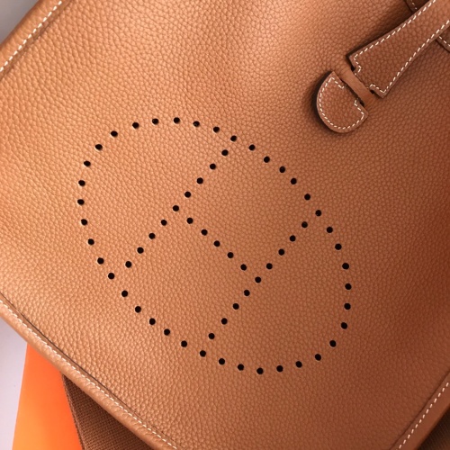 Replica Hermes AAA Quality Messenger Bags For Women #1082974 $100.00 USD for Wholesale