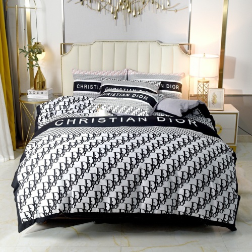 Christian Dior Bedding #1083298