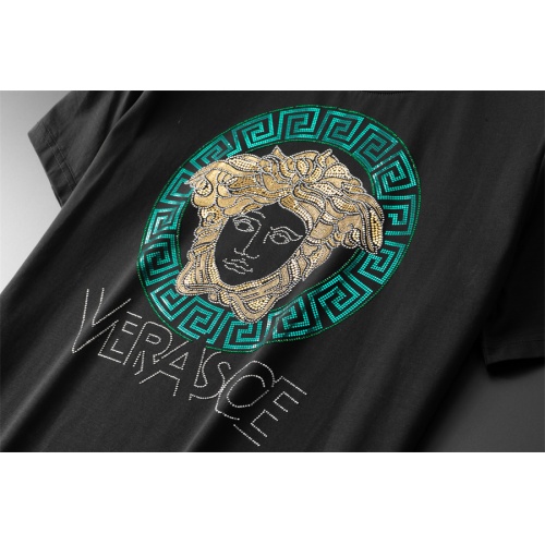 Replica Versace Tracksuits Short Sleeved For Men #1083580 $68.00 USD for Wholesale