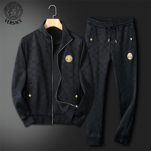 Versace Tracksuits Long Sleeved For Men #1083654