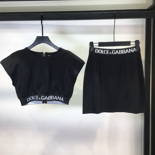 Dolce & Gabbana D&G Tracksuits Short Sleeved For Women #1083695