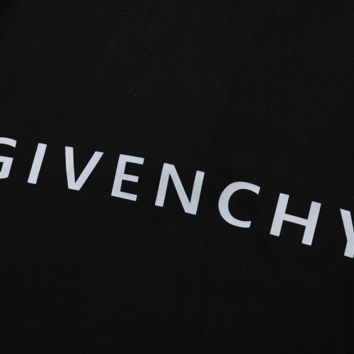 Replica Givenchy T-Shirts Short Sleeved For Unisex #1084081 $40.00 USD for Wholesale