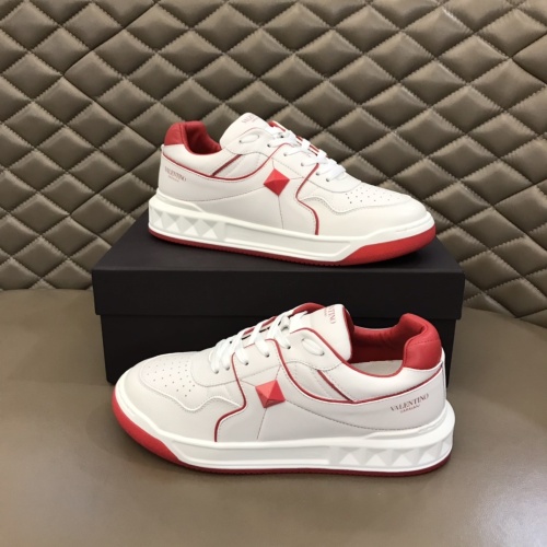 Valentino Casual Shoes For Men #1084481