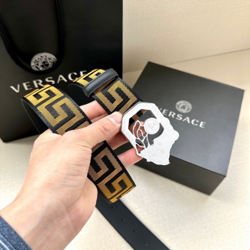 Versace AAA Quality Belts For Men #1085389