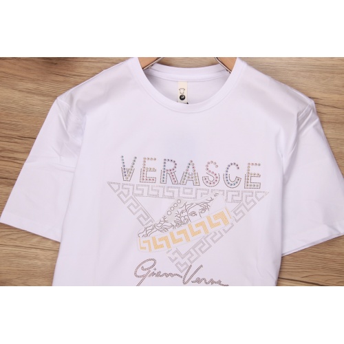 Replica Versace T-Shirts Short Sleeved For Men #1085888 $48.00 USD for Wholesale