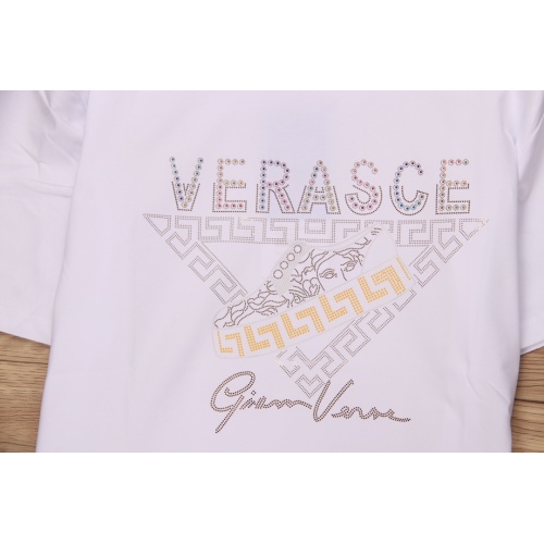 Replica Versace T-Shirts Short Sleeved For Men #1085888 $48.00 USD for Wholesale