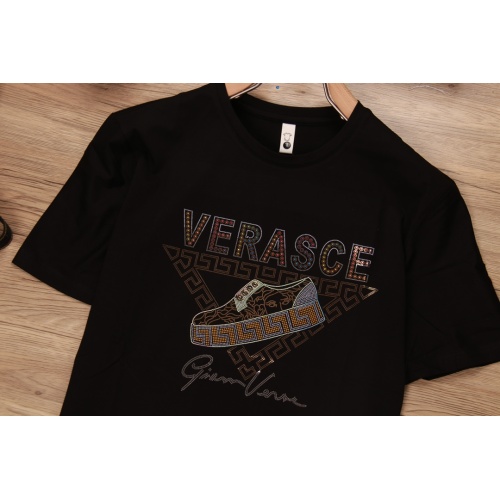 Replica Versace T-Shirts Short Sleeved For Men #1085889 $48.00 USD for Wholesale