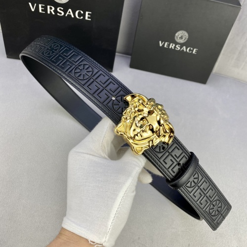 Versace AAA Quality Belts For Men #1086311