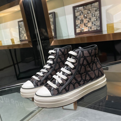 Valentino High Tops Shoes For Men #1086389 $92.00 USD, Wholesale Replica Valentino High Tops Shoes