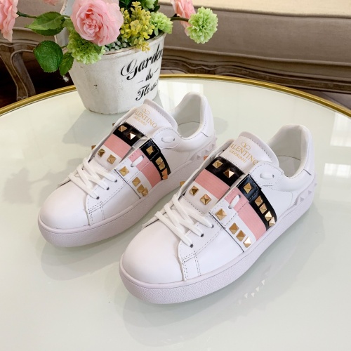 Valentino Casual Shoes For Women #1086880