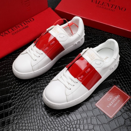 Valentino Casual Shoes For Women #1086906