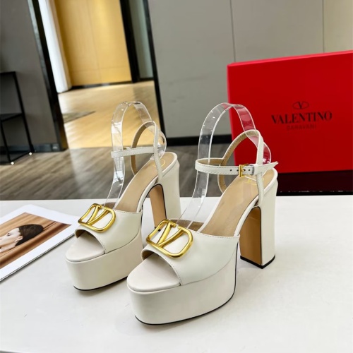 Valentino Sandal For Women #1087232